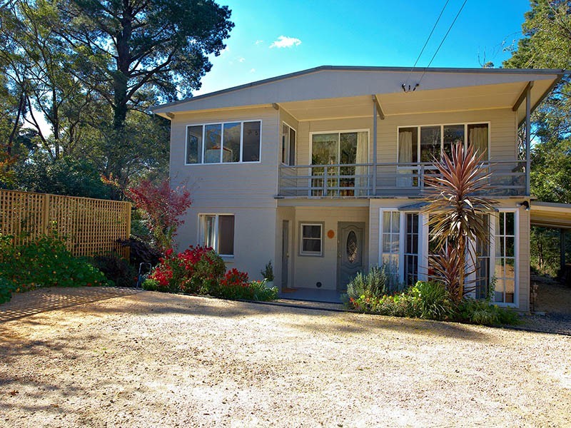 10 Noble Street, Bullaburra NSW 2784