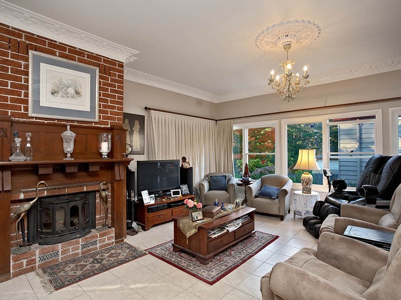 16 Belvidere Avenue, Blackheath NSW 2785
