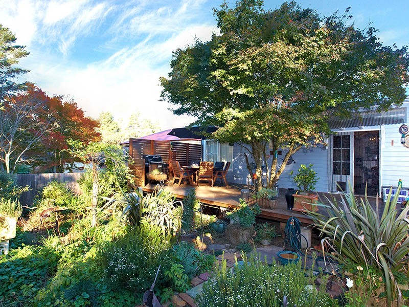 16 Belvidere Avenue, Blackheath NSW 2785