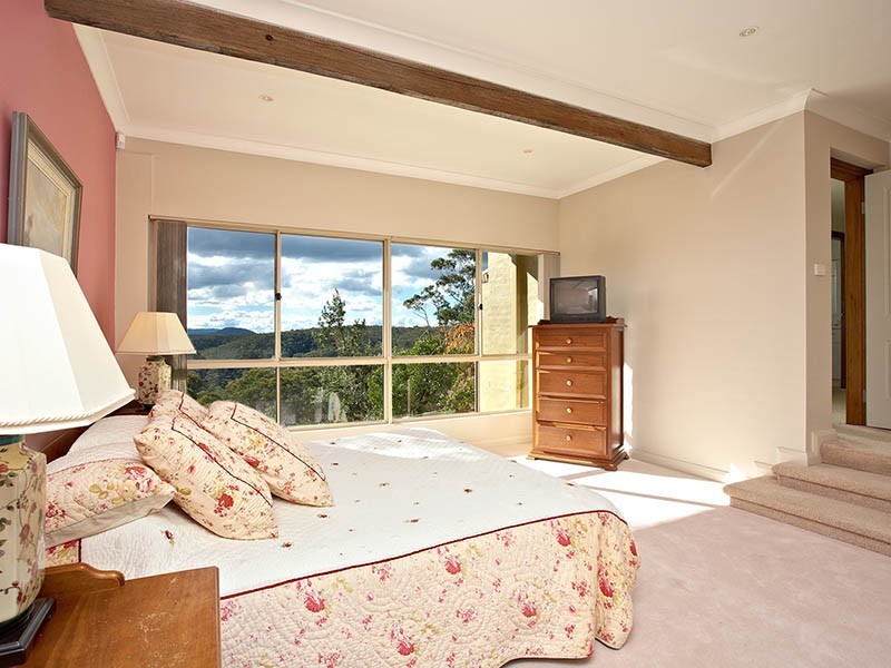 40 Lurline Street, Wentworth Falls NSW 2782