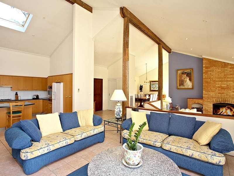 40 Lurline Street, Wentworth Falls NSW 2782