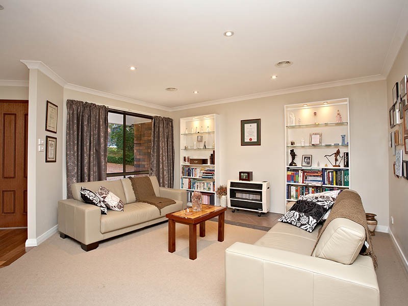 32 Clarence Road, Blackheath NSW 2785