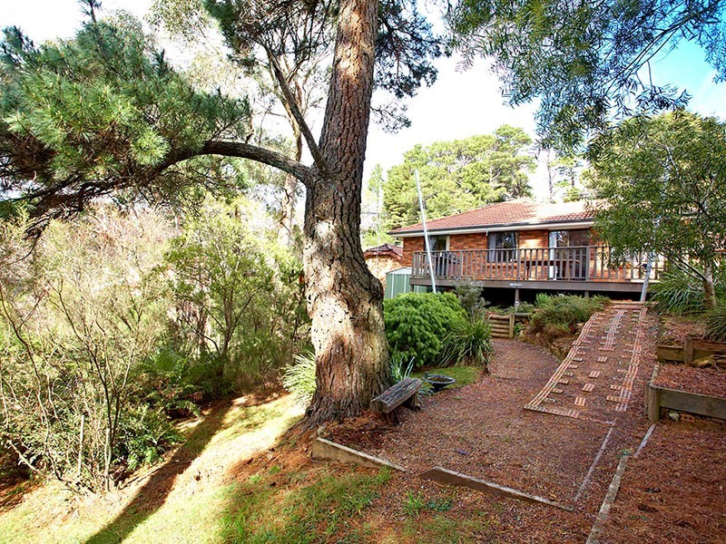 32 Clarence Road, Blackheath NSW 2785