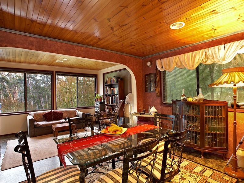 14 Blue Gum Avenue, Medlow Bath NSW 2780