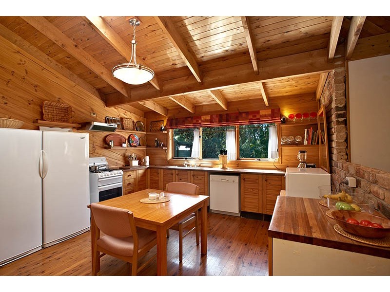 39 Somme Avenue, Wentworth Falls NSW 2782