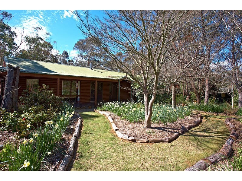 39 Somme Avenue, Wentworth Falls NSW 2782