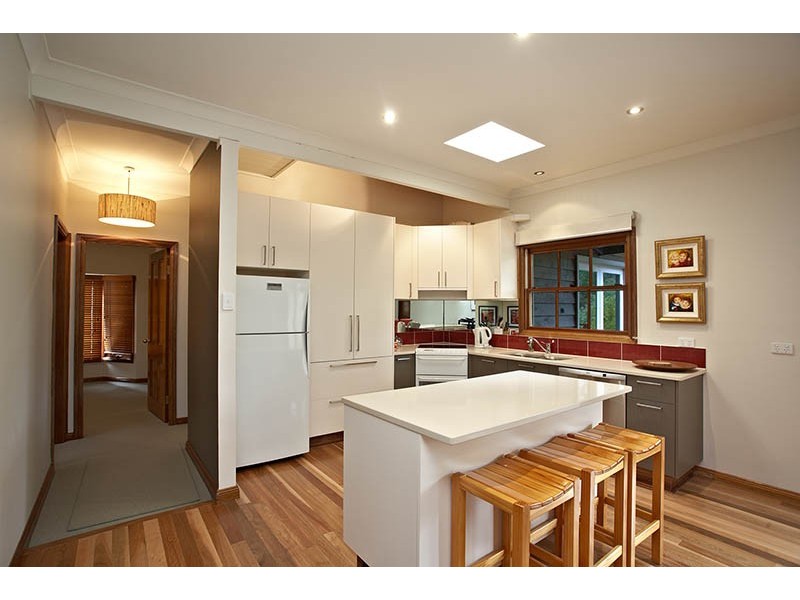 26 Jamieson Street, Wentworth Falls NSW 2782