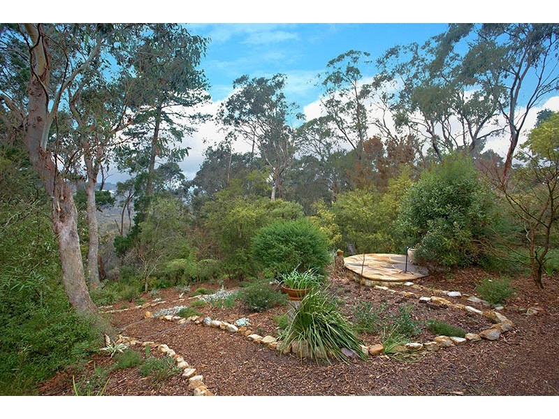 26 Jamieson Street, Wentworth Falls NSW 2782