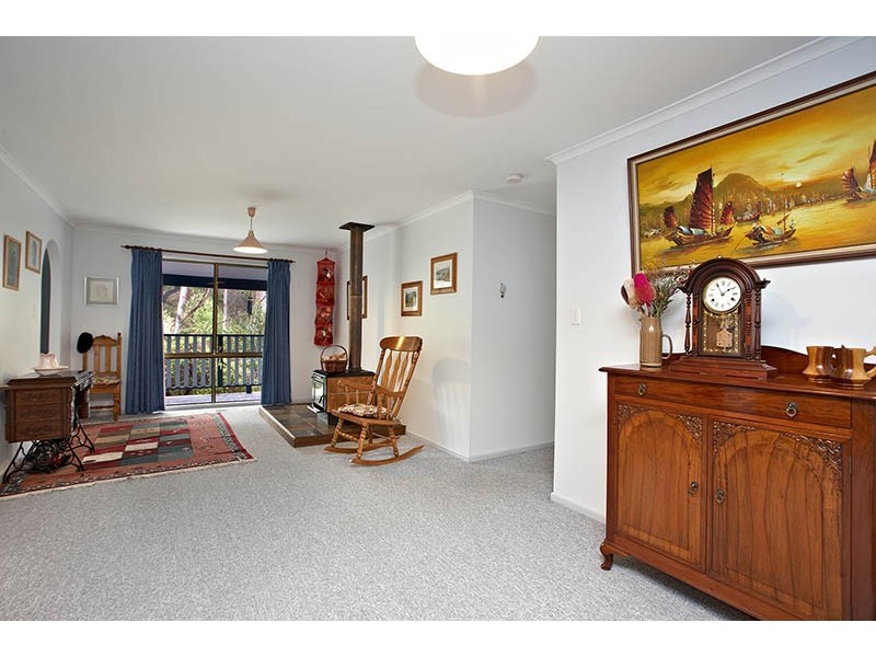 17 Marmion Road, Leura NSW 2780