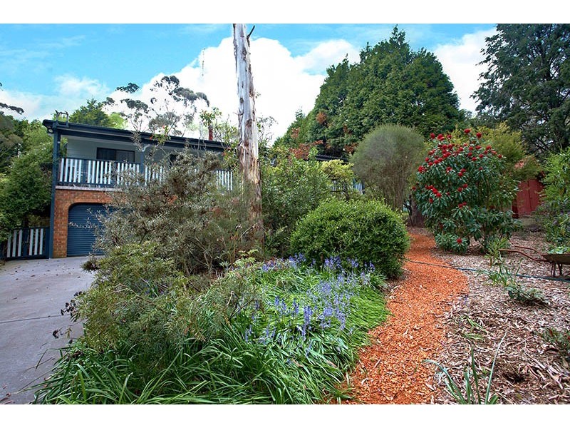 17 Marmion Road, Leura NSW 2780