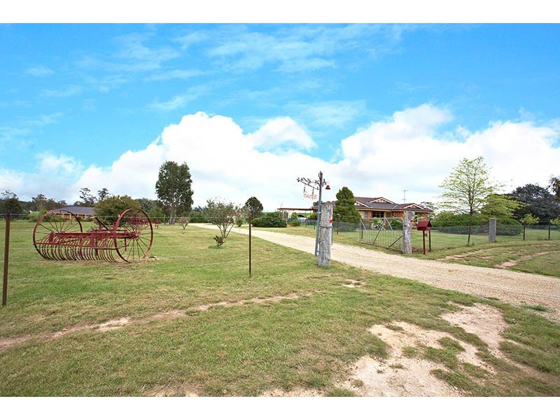 64 Bonny Hills Drive, Little Hartley NSW 2790