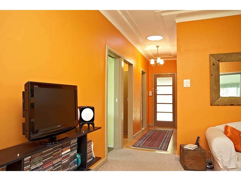 16 Genevieve Road, Bullaburra NSW 2784