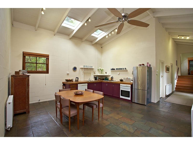 21 Jamieson Street, Wentworth Falls NSW 2782