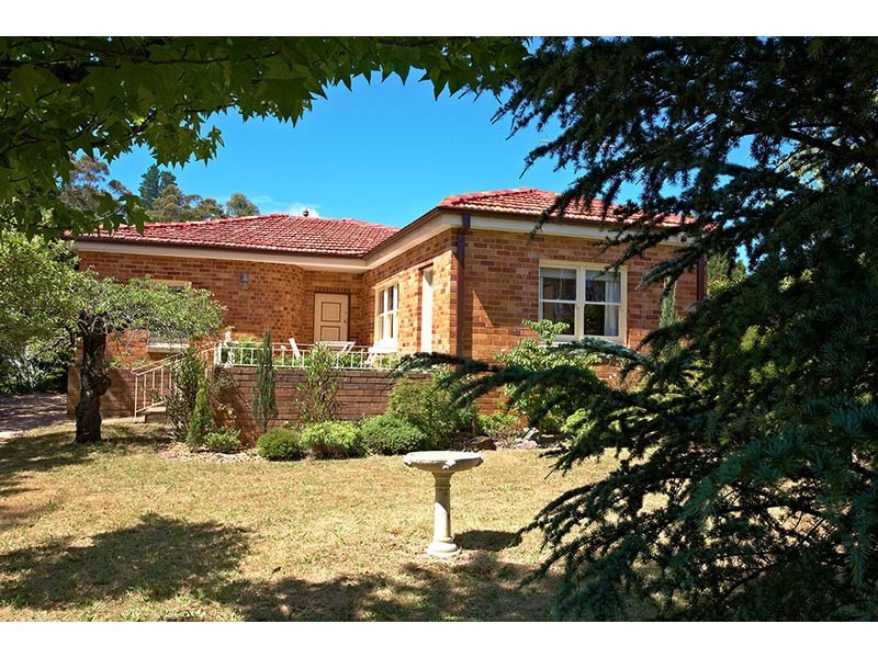14 Forster Rd, Katoomba NSW 2780