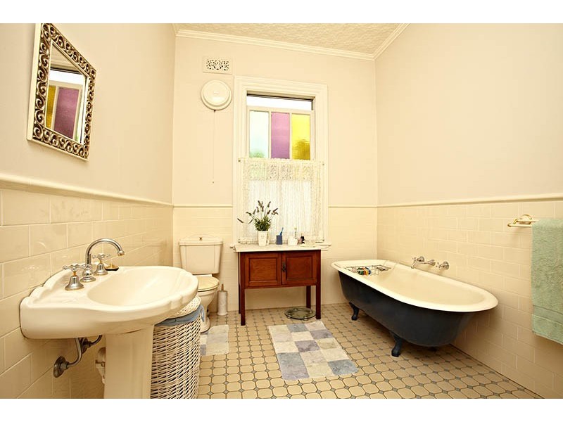 260 Leura Mall, Leura NSW 2780