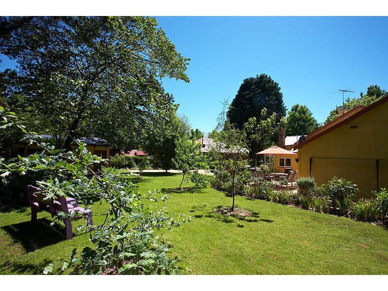 98-100 Wentworth Street, Blackheath NSW 2785