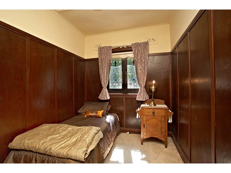 98-100 Wentworth Street, Blackheath NSW 2785