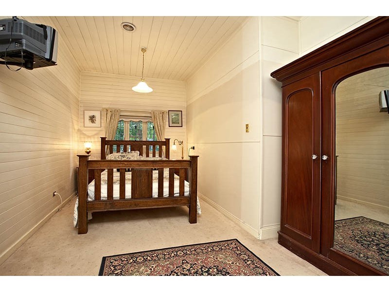 98-100 Wentworth Street, Blackheath NSW 2785