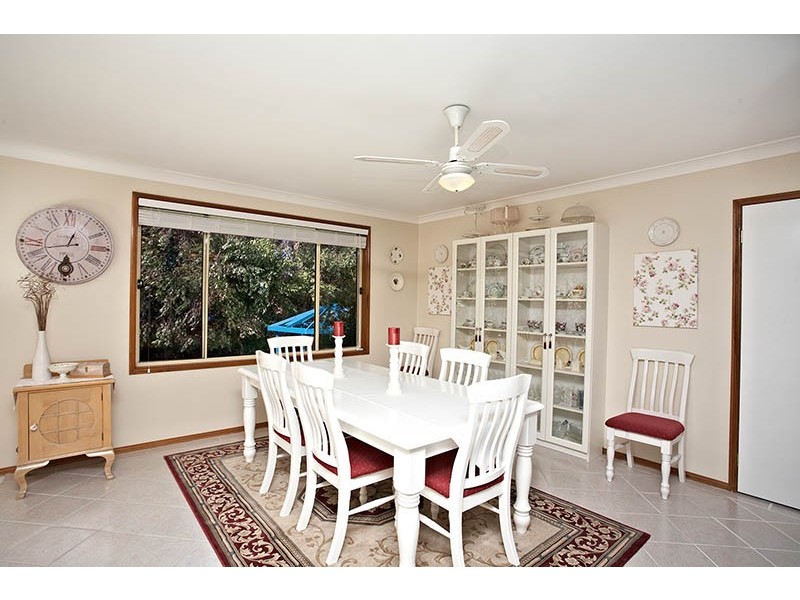 9 Flora Street, Wentworth Falls NSW 2782