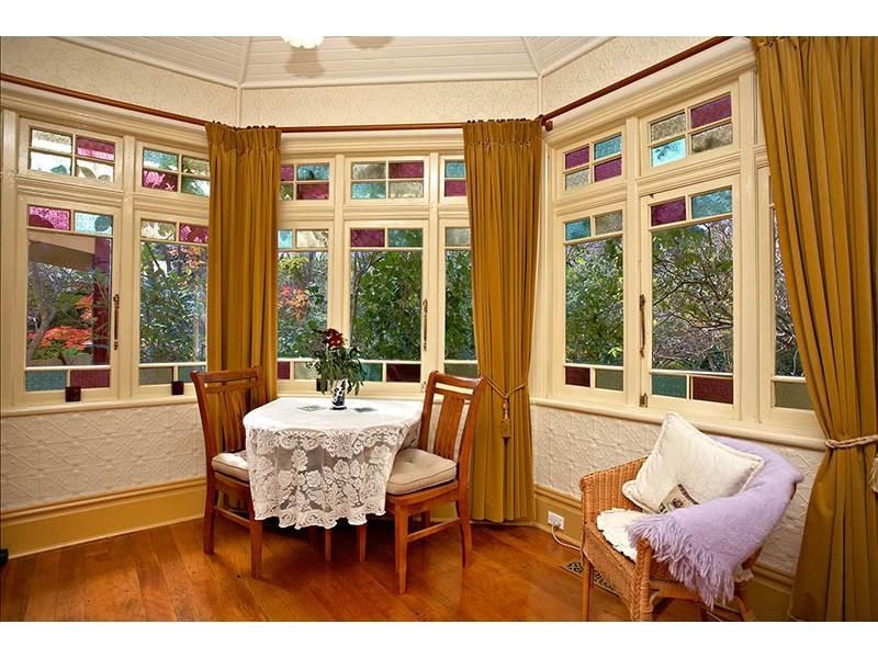 11 Blackheath Street, Leura NSW 2780