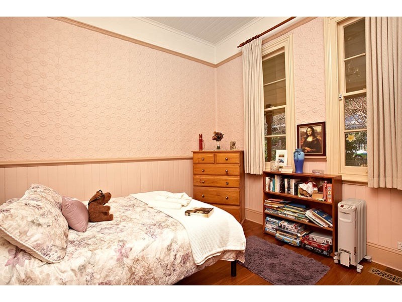 11 Blackheath Street, Leura NSW 2780