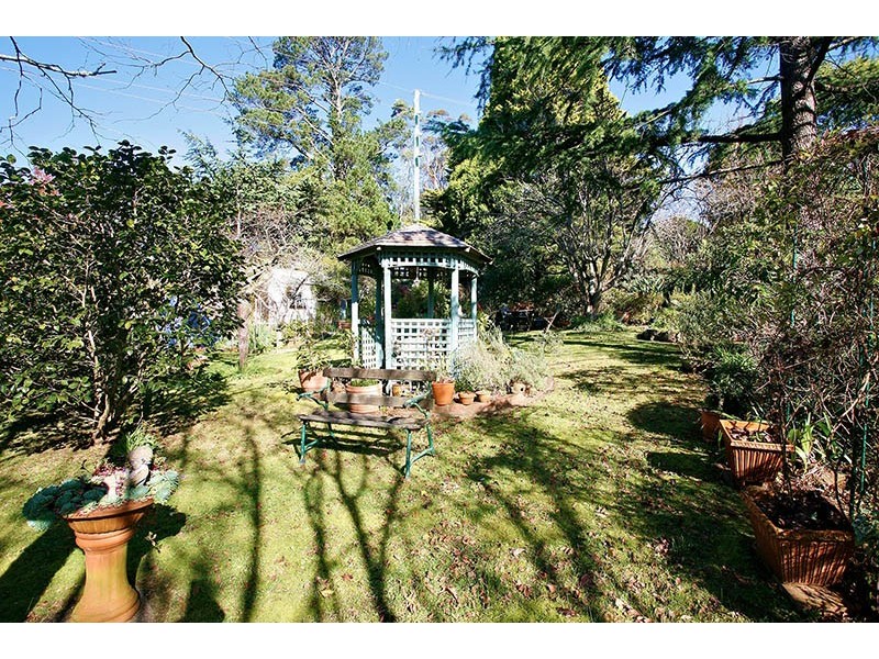 14 Ferguson Ave, Hazelbrook NSW 2779