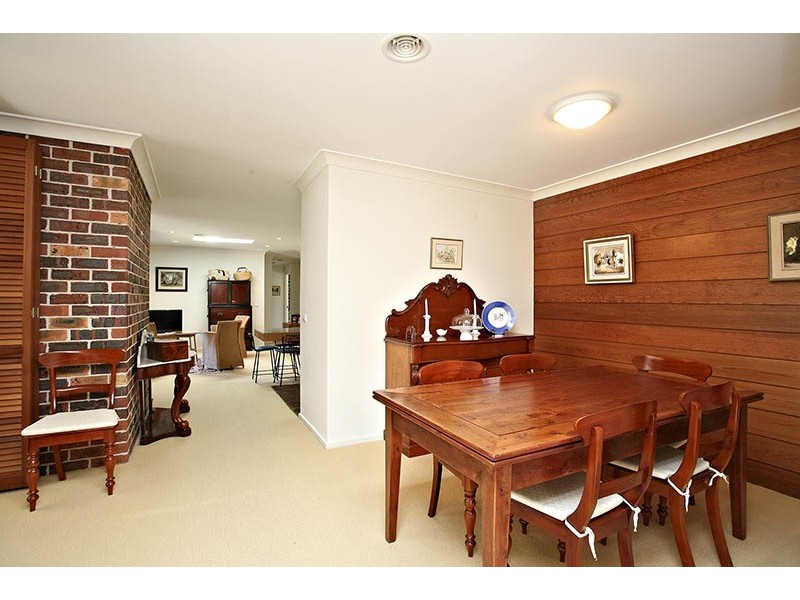 29 Brentwood Ave, Blackheath NSW 2785