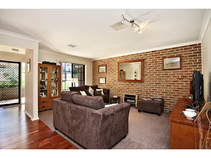 17 Roberts Road, Lawson NSW 2783