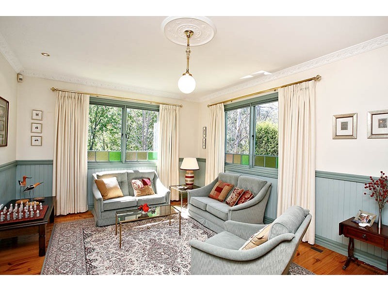 21 Galston Cres, Leura NSW 2780