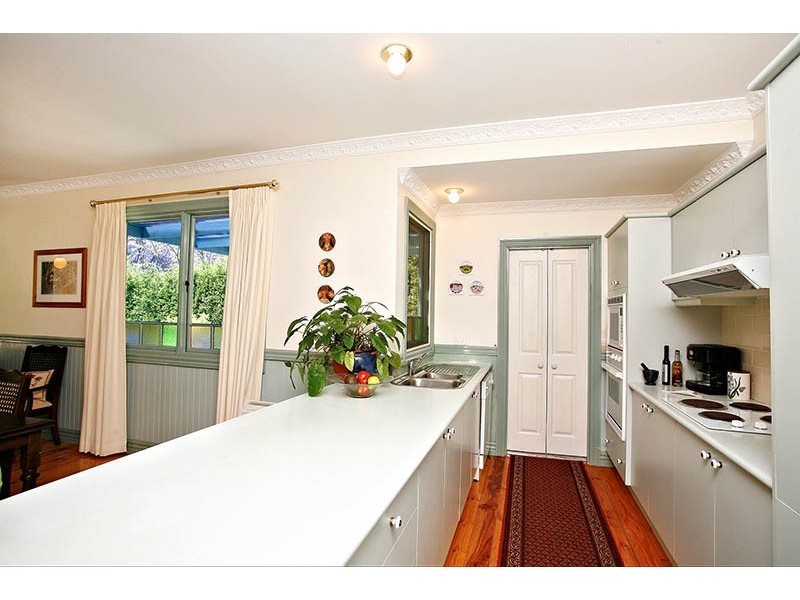 21 Galston Cres, Leura NSW 2780