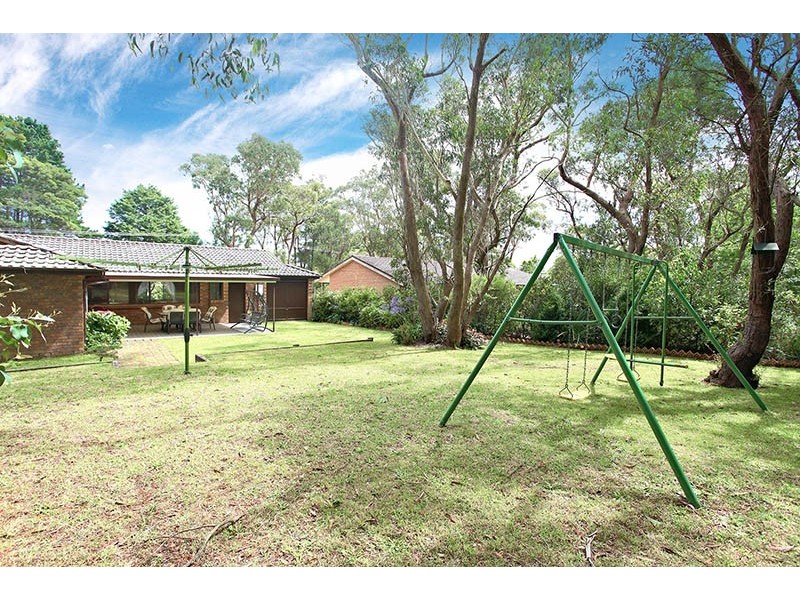 11 Sixth Ave, Katoomba NSW 2780