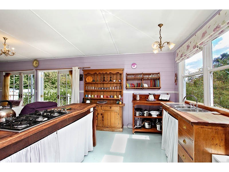 130 Hat Hill Road, Blackheath NSW 2785