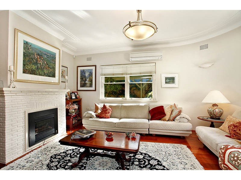 7 Blackheath Street, Leura NSW 2780