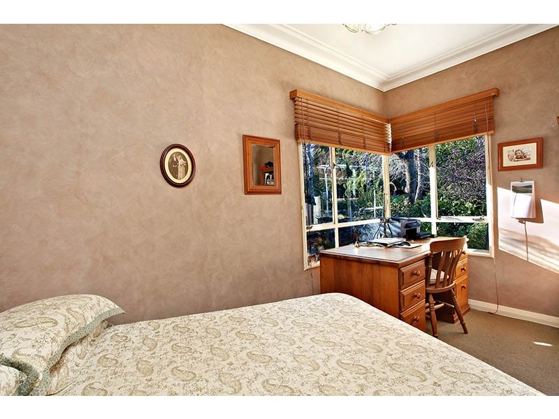 8-10 Linkview Avenue, Blackheath NSW 2785