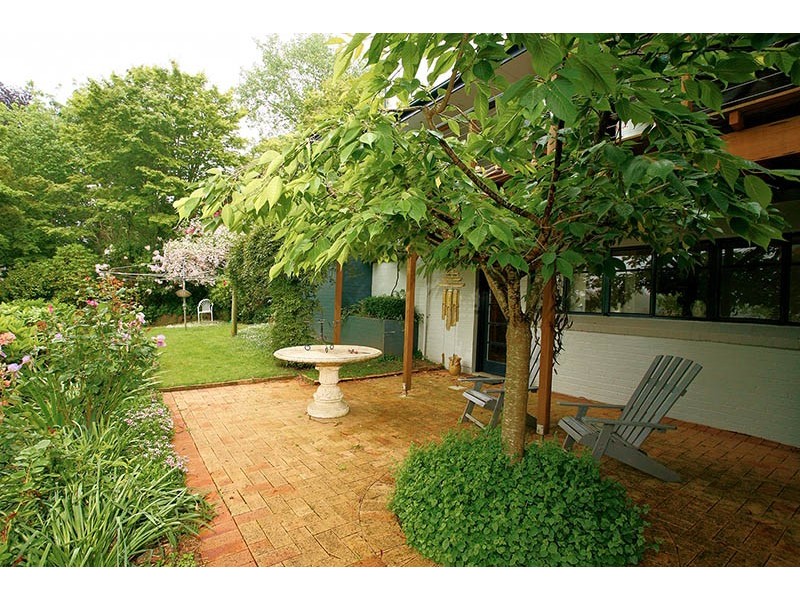 8-10 Linkview Avenue, Blackheath NSW 2785