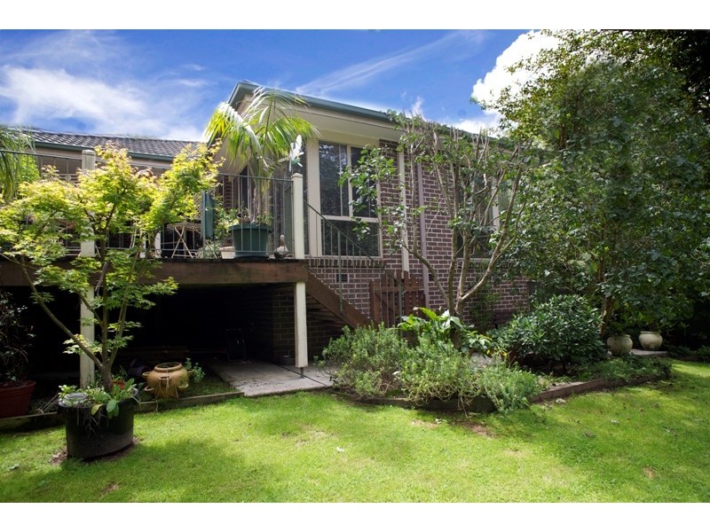 10 Geggie Street, Wentworth Falls NSW 2782