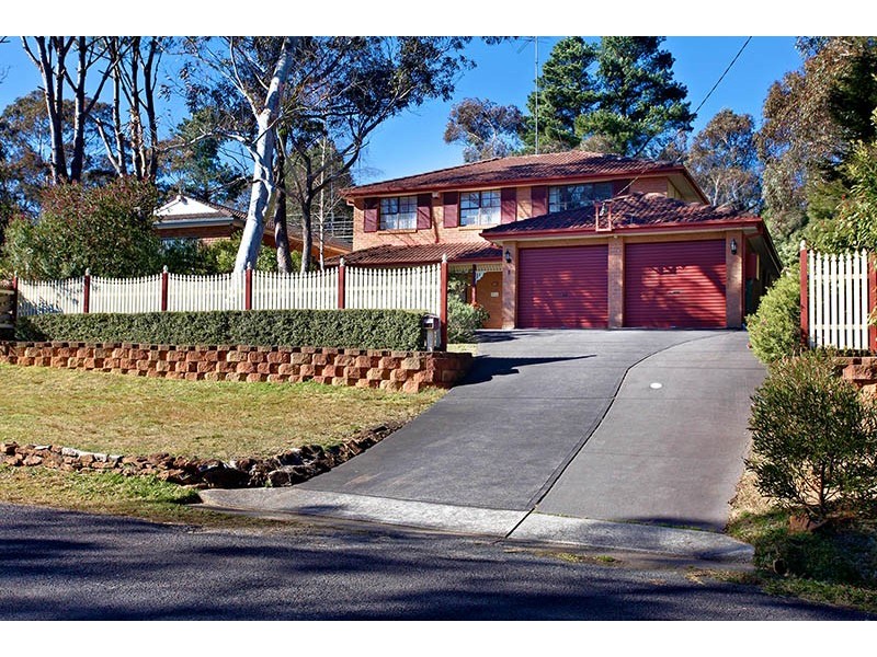 5 Hillier Avenue, Blackheath NSW 2785