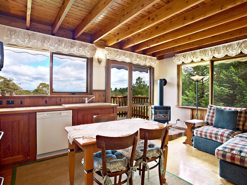 104 Station Street, Blackheath NSW 2785