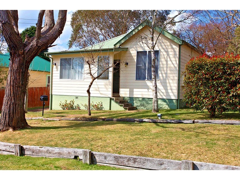 3 Harvey Street, Katoomba NSW 2780