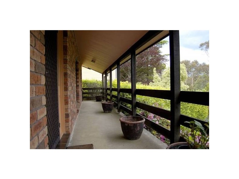 6 Lawrence Street, Blackheath NSW 2785