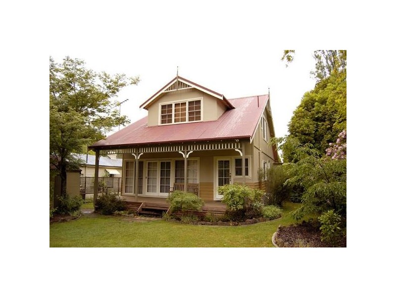 72 Hargreaves Street, Blackheath NSW 2785