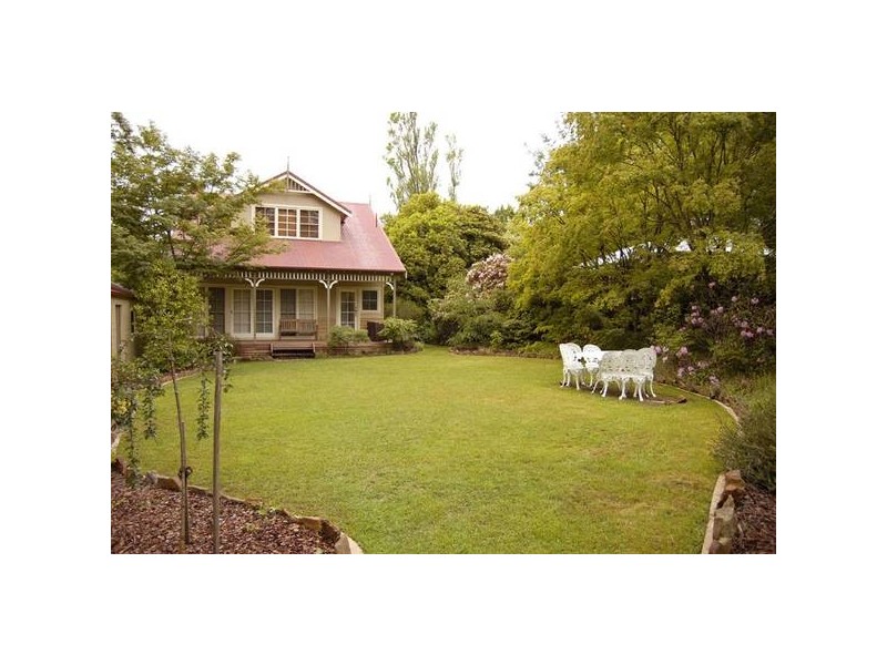 72 Hargreaves Street, Blackheath NSW 2785
