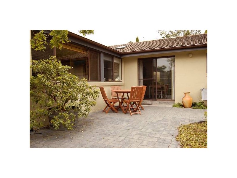 11 Toulon Avenue, Wentworth Falls NSW 2782