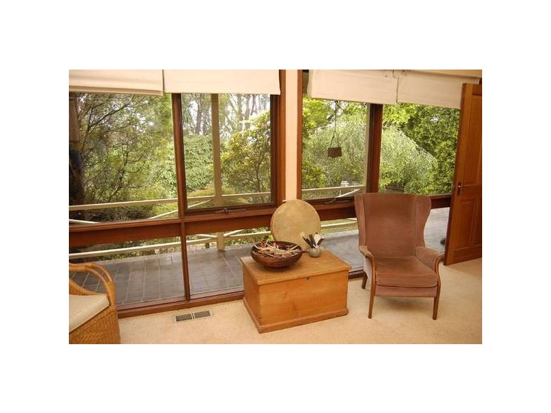 70 Banksia Road, Wentworth Falls NSW 2782