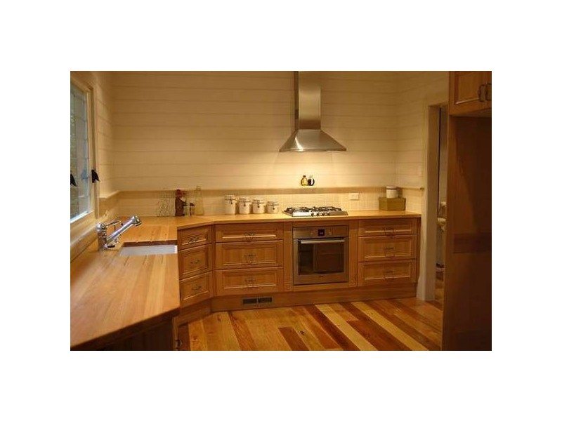 61 Cross Street, Blackheath NSW 2785