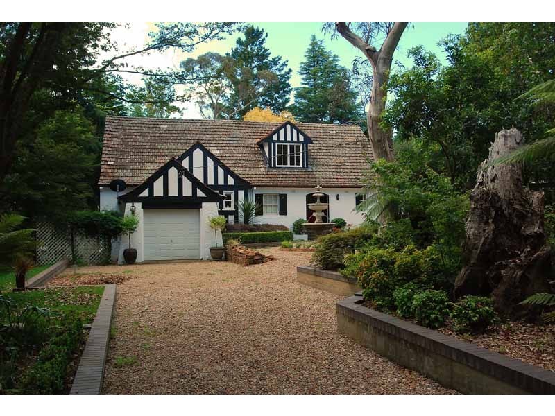 9 Fitzroy Street, Leura NSW 2780