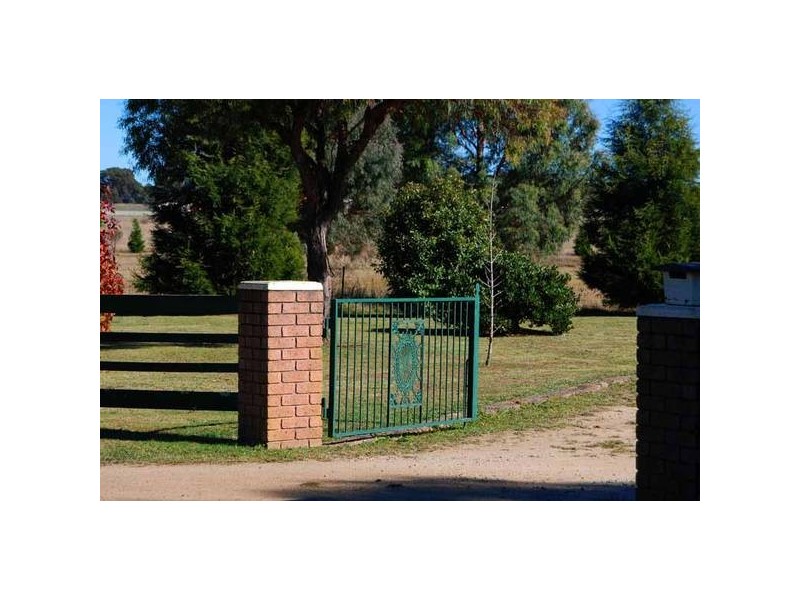99 Mid Hartley Road, Hartley NSW 2790