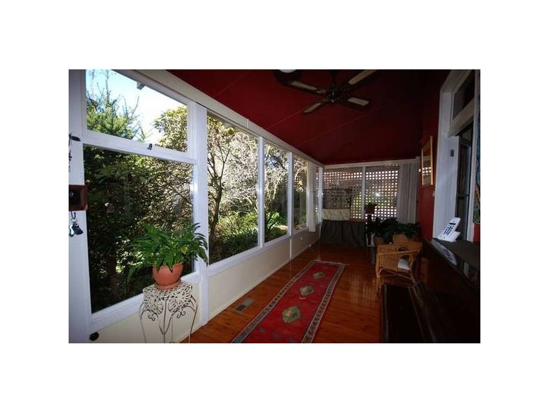1 West Street, Wentworth Falls NSW 2782