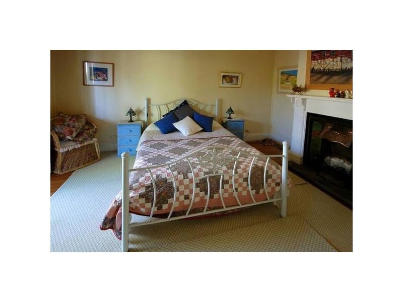 1 West Street, Wentworth Falls NSW 2782