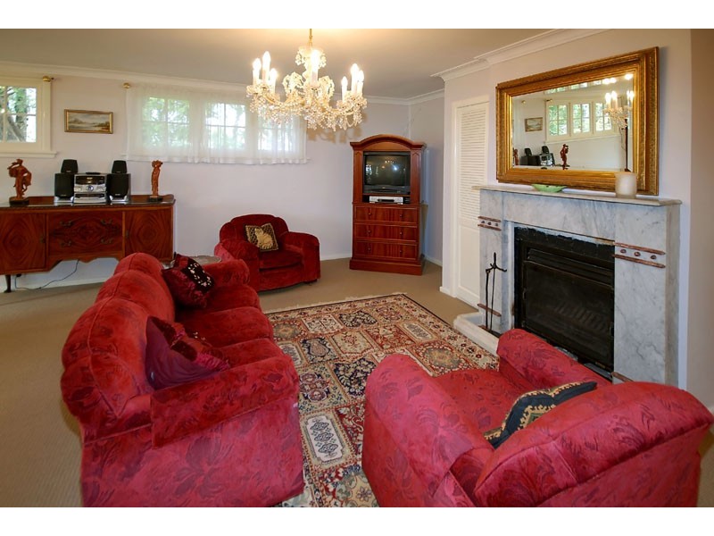 29 St Andrews Avenue, Leura NSW 2780